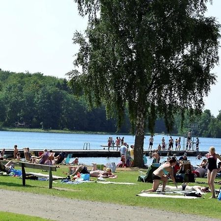 Holiday Oasis Hästveda Екстериор снимка